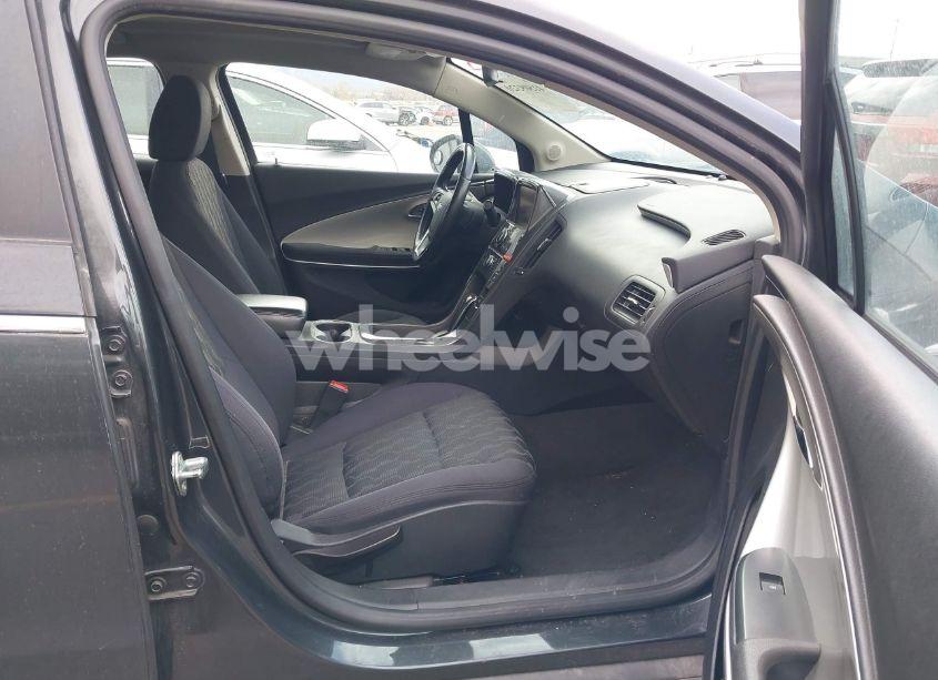 Photo 5 of 2014 Chevrolet Volt (VIN 1G1RE6E4XEU167126)