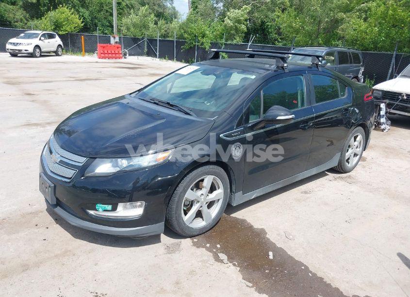 Photo 2 of 2014 Chevrolet Volt (VIN 1G1RF6E40EU171893)