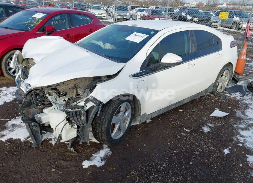 Photo 2 of 2014 Chevrolet Volt (VIN 1G1RF6E46EU170005)