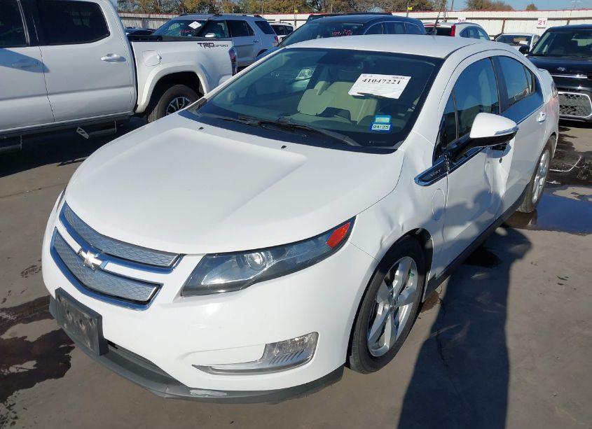 Photo 2 of 2014 Chevrolet Volt (VIN 1G1RF6E48EU138768)