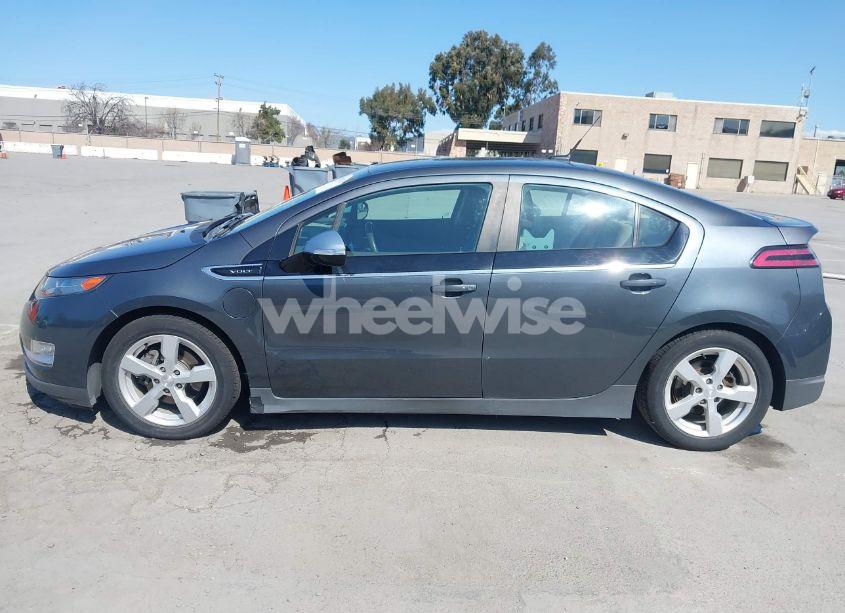 Photo 14 of 2013 Chevrolet Volt (VIN 1G1RH6E44DU106750)