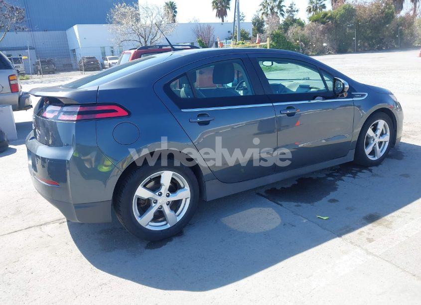Photo 4 of 2013 Chevrolet Volt (VIN 1G1RH6E44DU106750)