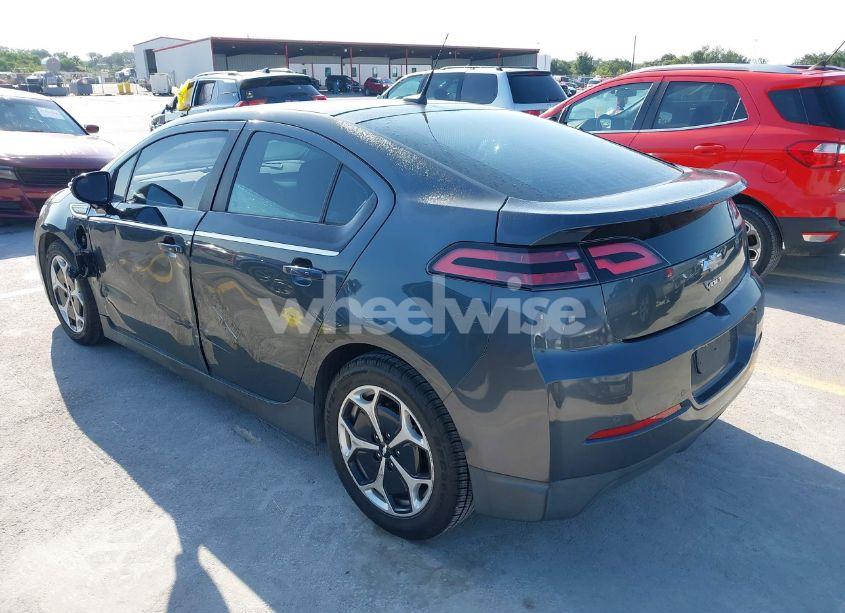 Photo 3 of 2013 Chevrolet Volt (VIN 1G1RH6E45DU143340)