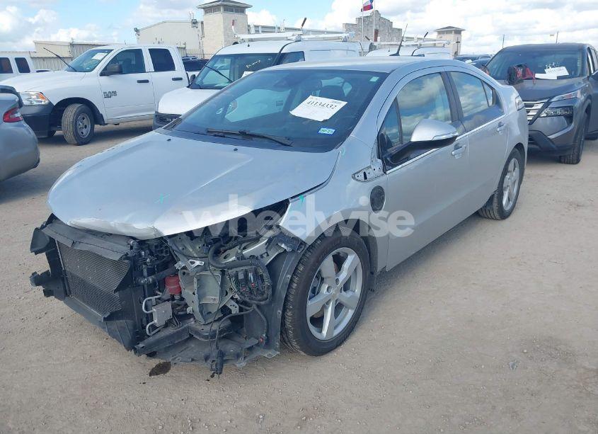 Photo 2 of 2014 Chevrolet Volt (VIN 1G1RH6E45EU161905)