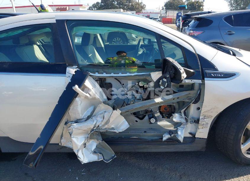 Photo 6 of 2012 Chevrolet Volt (VIN 1G1RH6E46CU120406)