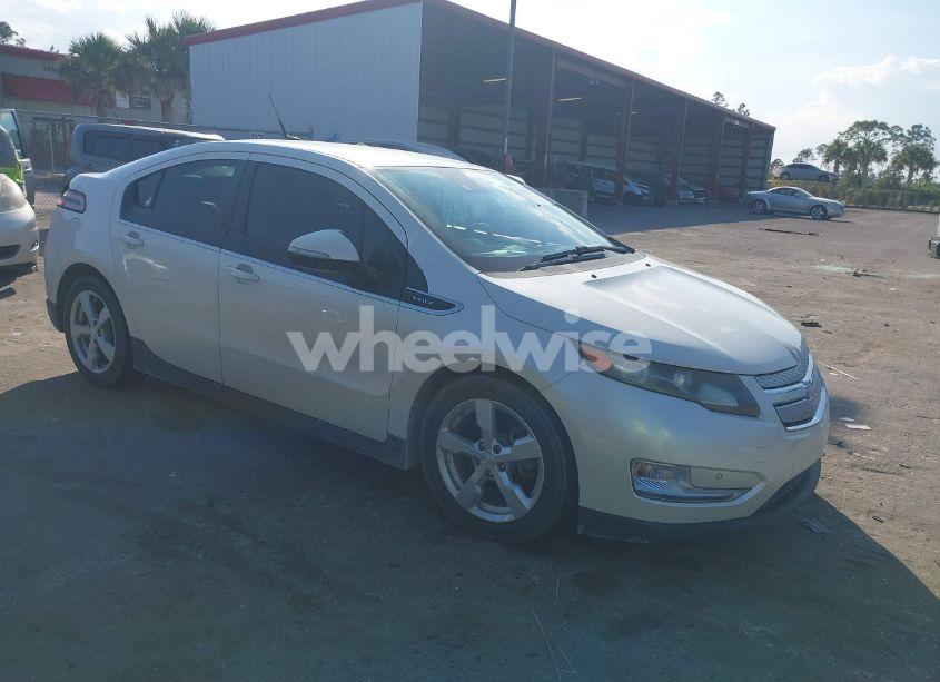 2014 Chevrolet Volt (VIN 1G1RH6E47EU128596) main photo