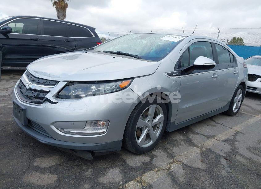 Photo 2 of 2013 Chevrolet Volt (VIN 1G1RH6E49DU137024)