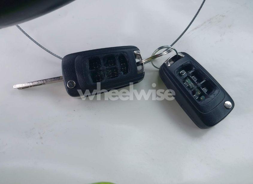 Photo 11 of 2012 Chevrolet Volt (VIN 1G1RH6E4XCU115063)