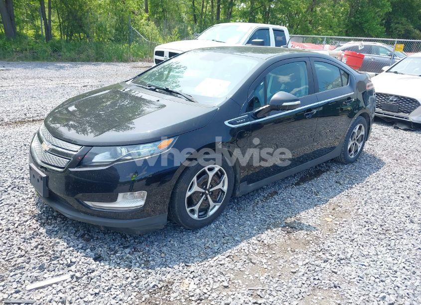 Photo 2 of 2013 Chevrolet Volt (VIN 1G1RH6E4XDU101150)