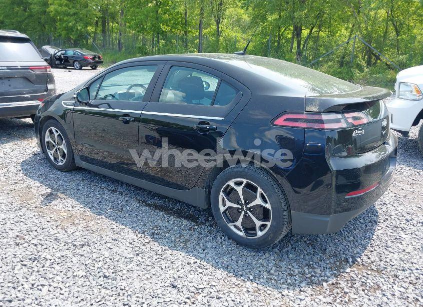 Photo 3 of 2013 Chevrolet Volt (VIN 1G1RH6E4XDU101150)