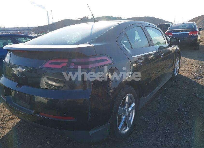 Photo 4 of 2014 Chevrolet Volt (VIN 1G1RH6E4XEU112716)