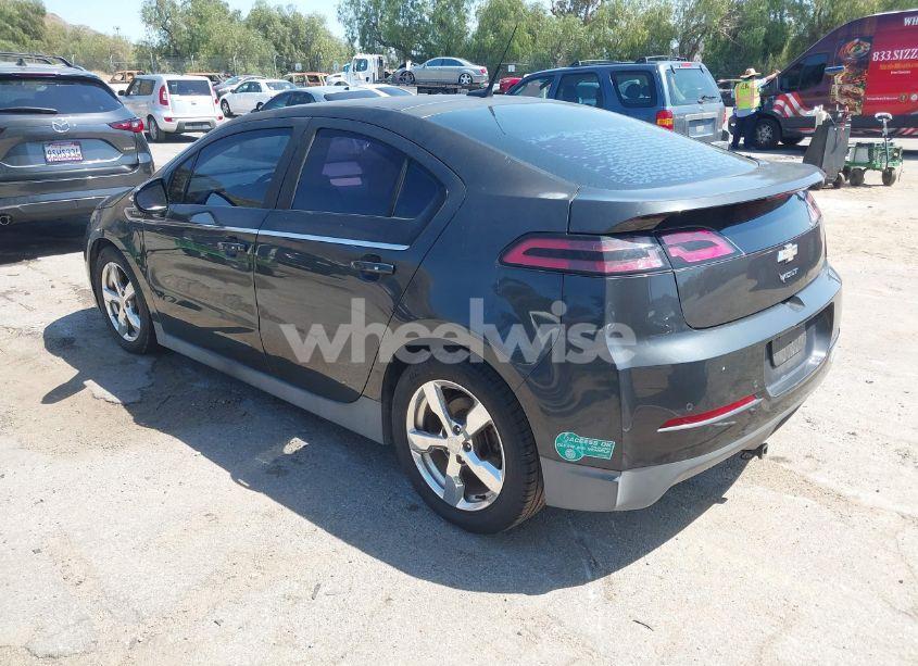 Photo 3 of 2014 Chevrolet Volt (VIN 1G1RH6E4XEU174035)