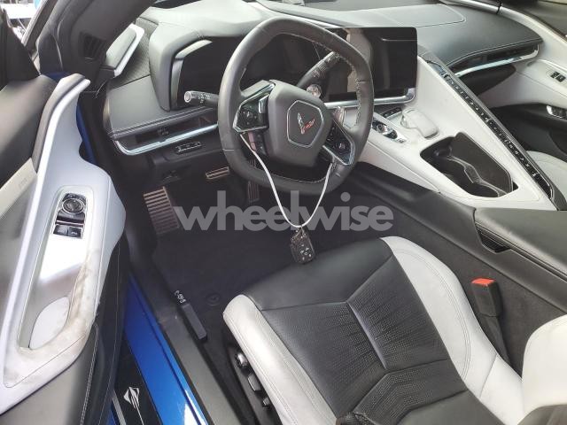 Photo 3 of 2020 CHEVROLET CORVETTE STINGRAY 2LT (VIN 1G1Y72D43L5118485)