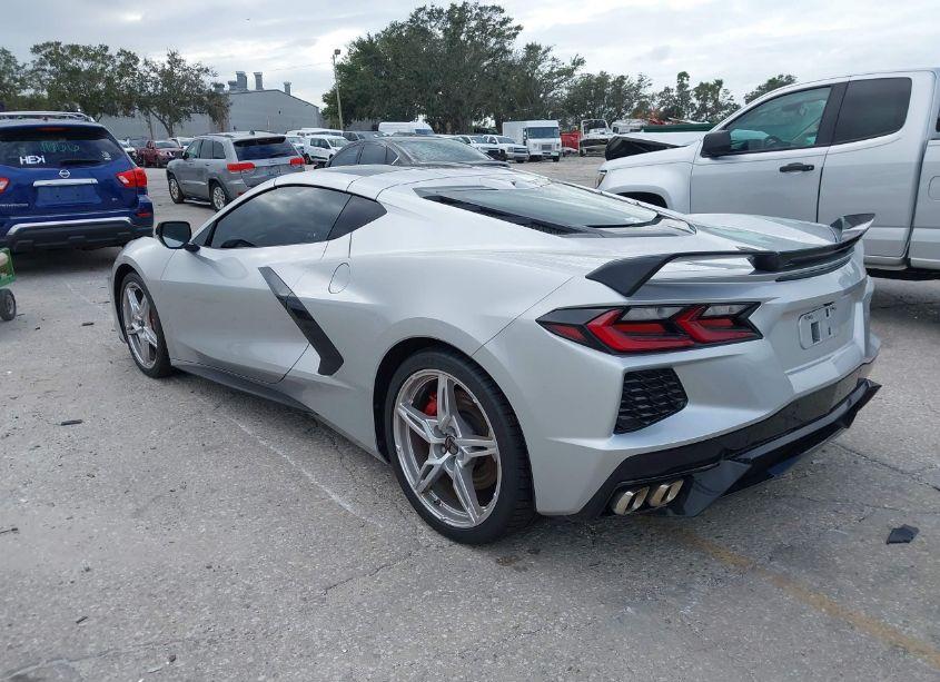 Photo 3 of 2020 Chevrolet Corvette STINGRAY RWD 2LT (VIN 1G1Y72D44L5107432)