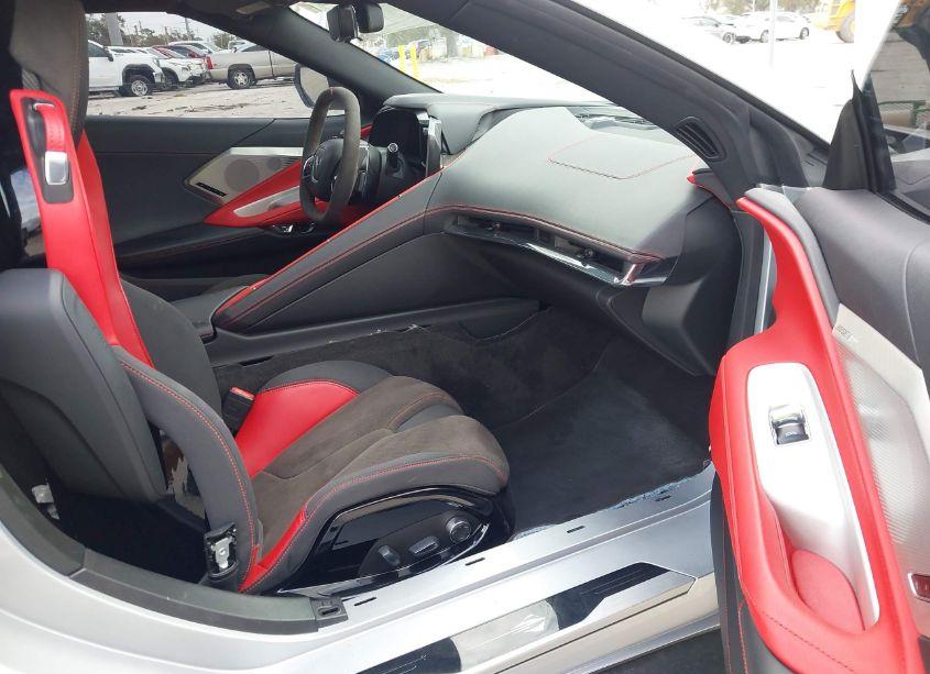 Photo 5 of 2020 Chevrolet Corvette STINGRAY RWD 2LT (VIN 1G1Y72D44L5107432)