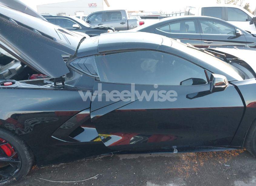 Photo 13 of 2020 Chevrolet Corvette STINGRAY RWD 2LT (VIN 1G1Y72D45L5100957)