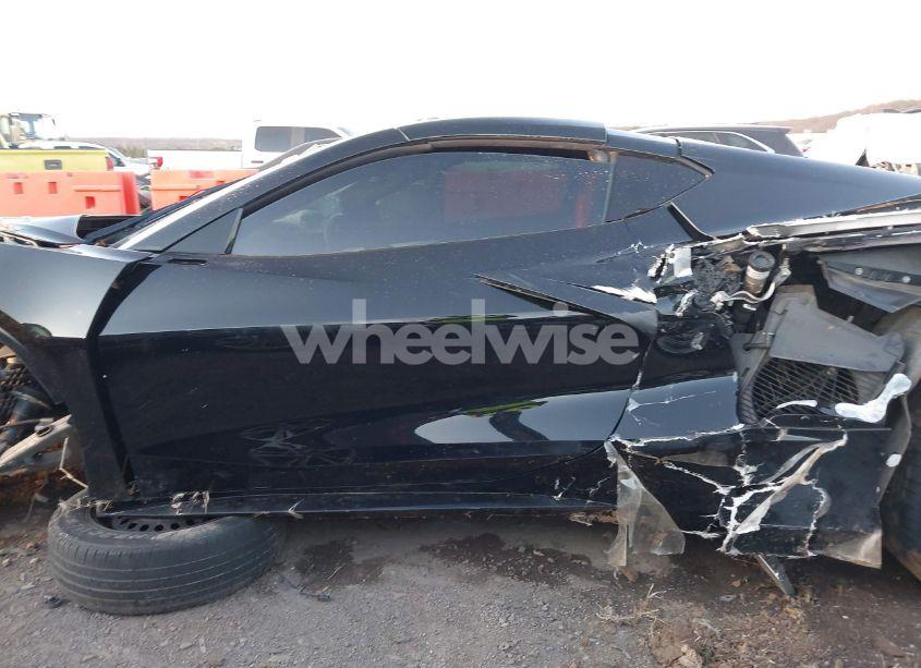 Photo 14 of 2020 Chevrolet Corvette STINGRAY RWD 2LT (VIN 1G1Y72D45L5100957)