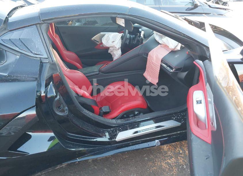 Photo 5 of 2020 Chevrolet Corvette STINGRAY RWD 2LT (VIN 1G1Y72D45L5100957)