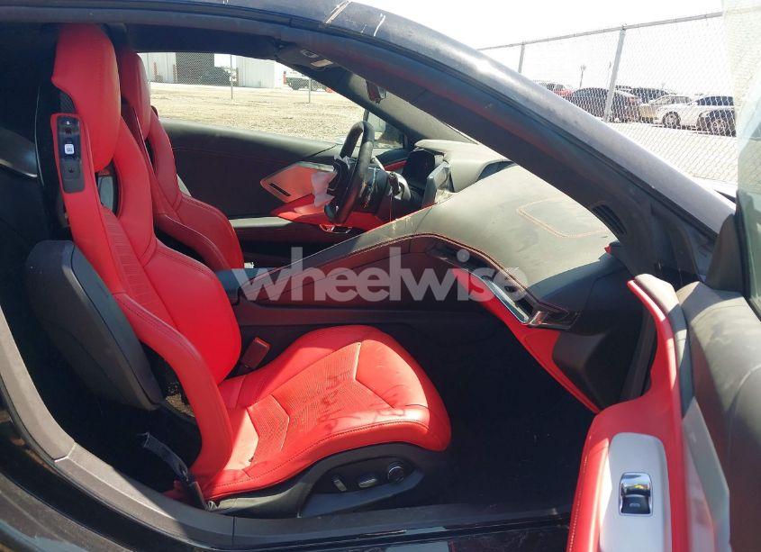 Photo 5 of 2020 Chevrolet Corvette STINGRAY RWD 3LT (VIN 1G1Y82D46L5116954)