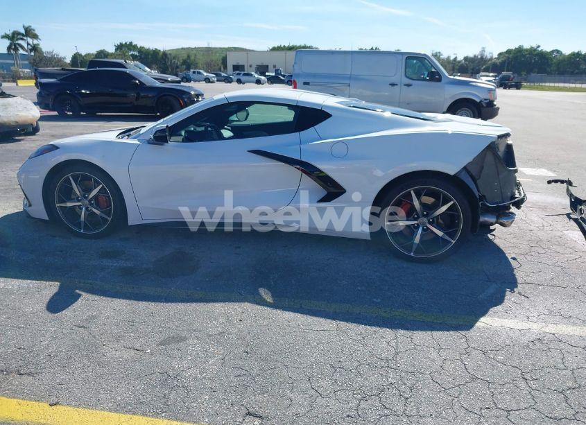 Photo 15 of 2020 Chevrolet Corvette STINGRAY RWD 3LT (VIN 1G1Y82D4XL5105391)