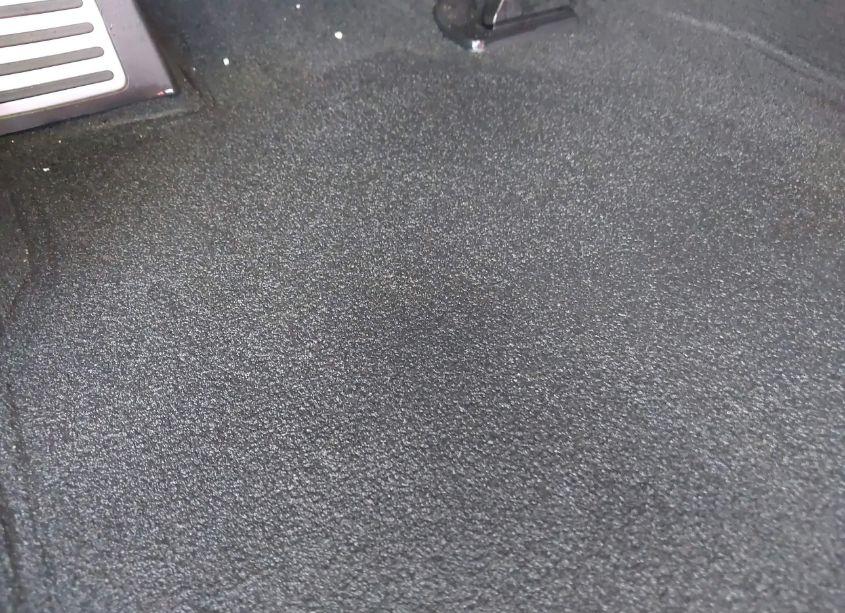 Photo 6 of 2021 Chevrolet Corvette STINGRAY RWD 1LT (VIN 1G1YA2D42M5102331)