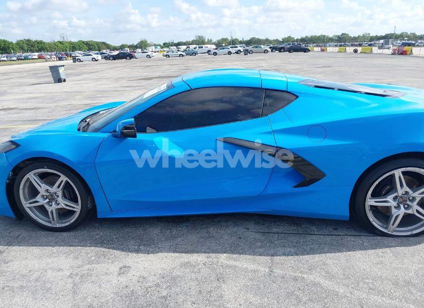 Photo 14 of 2022 Chevrolet Corvette STINGRAY RWD 1LT (VIN 1G1YA2D42N5119843)