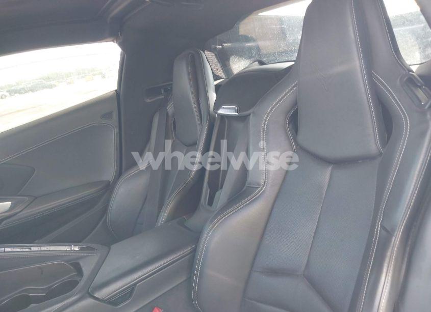 Photo 8 of 2022 Chevrolet Corvette STINGRAY RWD 1LT (VIN 1G1YA2D42N5119843)