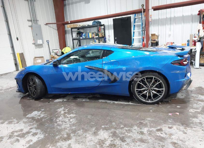 Photo 14 of 2025 Chevrolet Corvette STINGRAY RWD 1LT (VIN 1G1YA2D42S5105159)