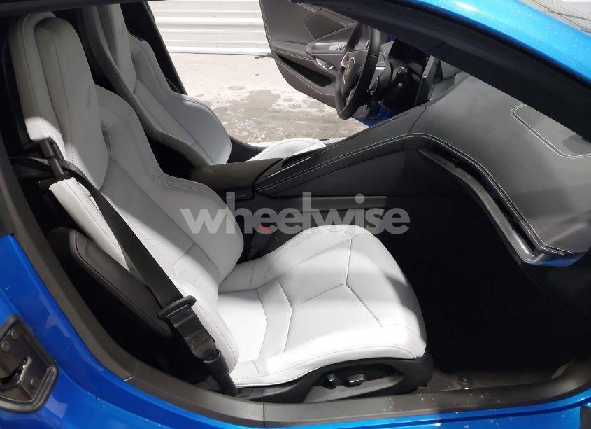 Photo 5 of 2025 Chevrolet Corvette STINGRAY RWD 1LT (VIN 1G1YA2D42S5105159)