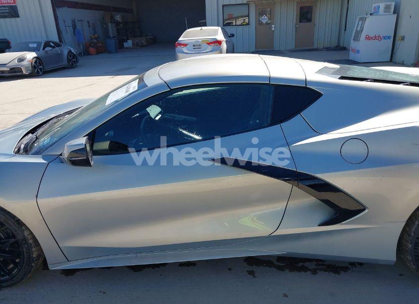 Photo 15 of 2021 Chevrolet Corvette STINGRAY RWD 1LT (VIN 1G1YA2D49M5109468)