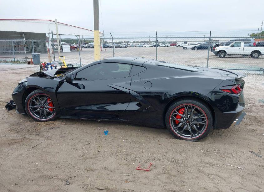 Photo 14 of 2024 Chevrolet Corvette STINGRAY RWD 1LT (VIN 1G1YA2D4XR5129994)