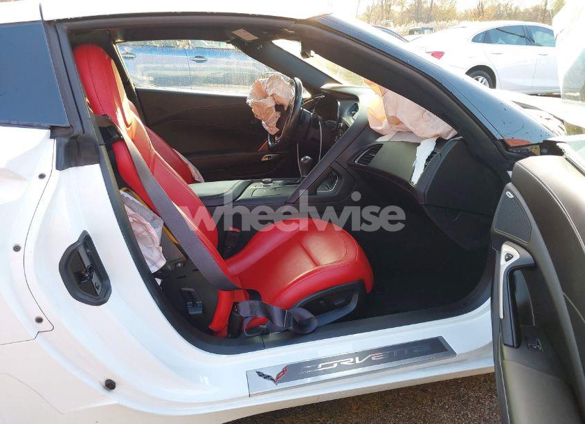 Photo 5 of 2016 Chevrolet Corvette STINGRAY (VIN 1G1YA2D75G5114679)