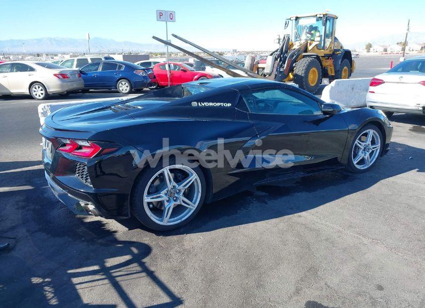 Photo 4 of 2021 Chevrolet Corvette STINGRAY RWD 1LT (VIN 1G1YA3D42M5115781)
