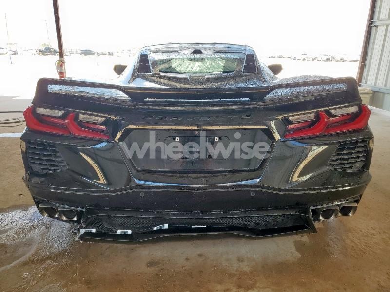 Photo 2 of 2021 CHEVROLET CORVETTE STINGRAY 2LT (VIN 1G1YB2D40M5114135)