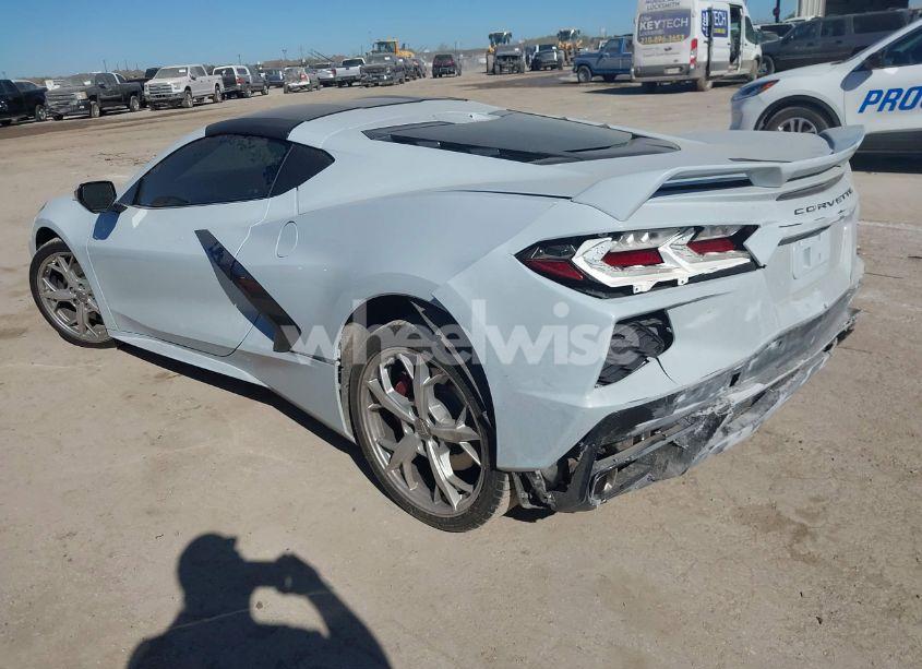Photo 3 of 2022 Chevrolet Corvette STINGRAY RWD 2LT (VIN 1G1YB2D40N5101399)