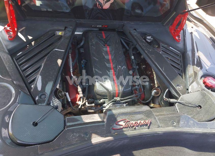 Photo 10 of 2021 Chevrolet Corvette STINGRAY RWD 2LT (VIN 1G1YB2D41M5101894)