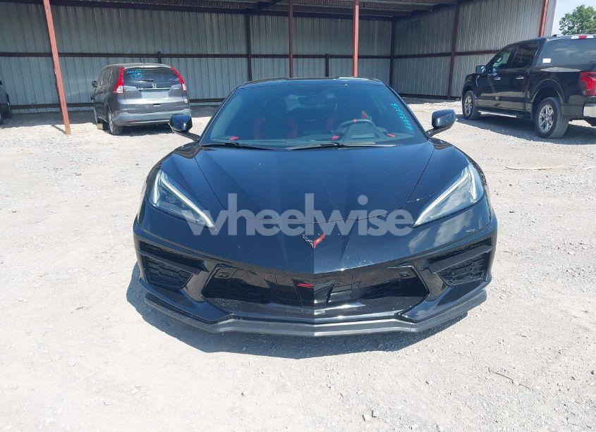 Photo 12 of 2021 Chevrolet Corvette STINGRAY RWD 2LT (VIN 1G1YB2D41M5101894)