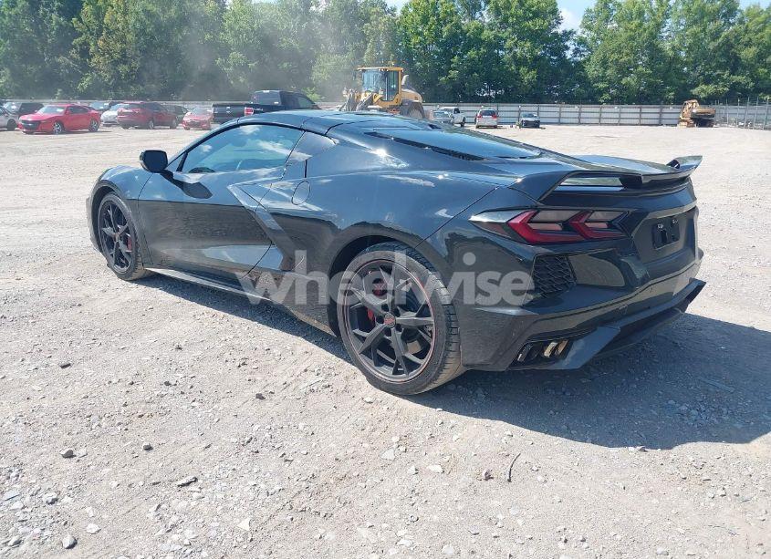 Photo 3 of 2021 Chevrolet Corvette STINGRAY RWD 2LT (VIN 1G1YB2D41M5101894)