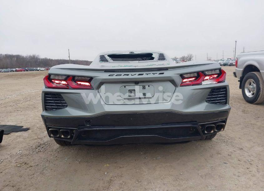 Photo 16 of 2024 Chevrolet Corvette STINGRAY RWD 2LT (VIN 1G1YB2D41R5105757)