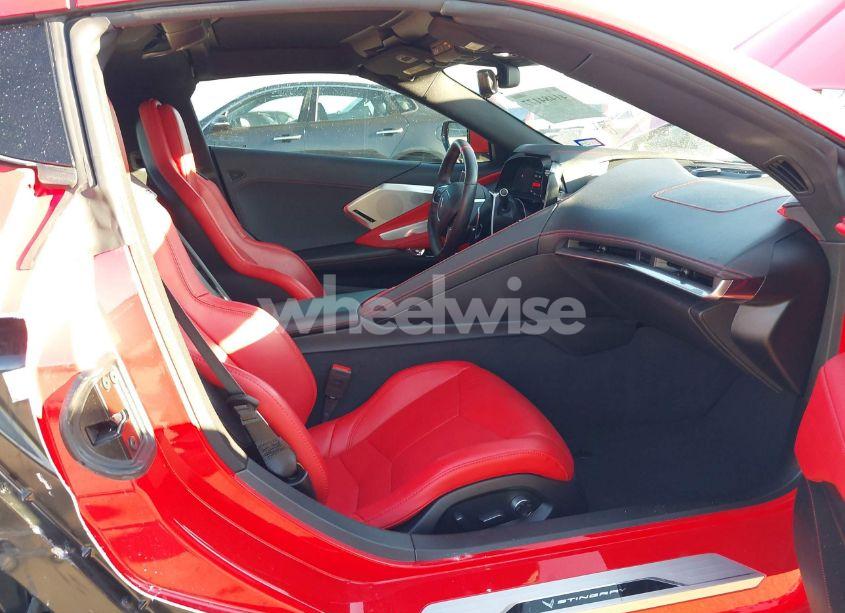 Photo 5 of 2021 Chevrolet Corvette STINGRAY RWD 2LT (VIN 1G1YB2D42M5115027)