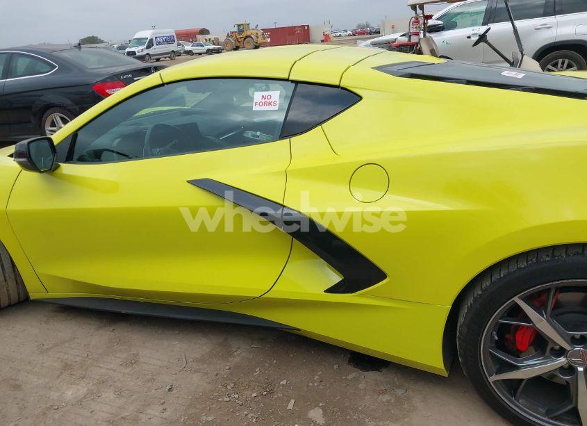 Photo 14 of 2022 Chevrolet Corvette STINGRAY RWD 2LT (VIN 1G1YB2D42N5116714)