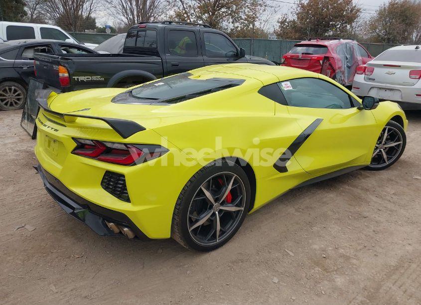 Photo 4 of 2022 Chevrolet Corvette STINGRAY RWD 2LT (VIN 1G1YB2D42N5116714)