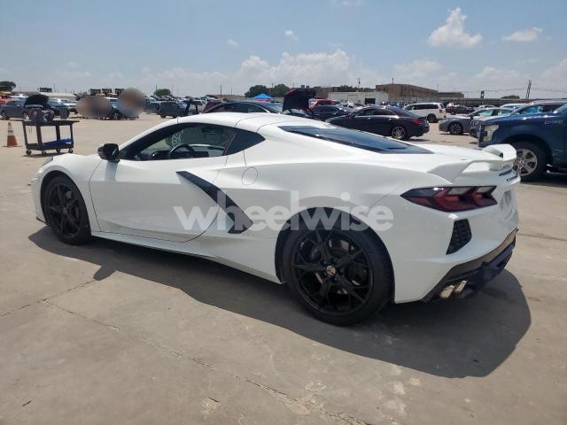 Photo 8 of 2021 CHEVROLET CORVETTE STINGRAY 2LT (VIN 1G1YB2D43M5117739)