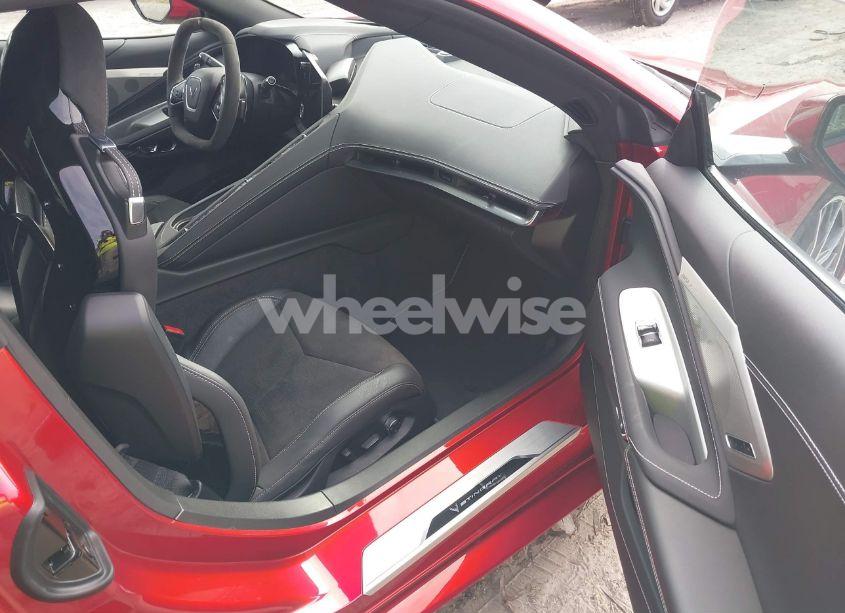 Photo 5 of 2024 Chevrolet Corvette STINGRAY (VIN 1G1YB2D45R5104773)