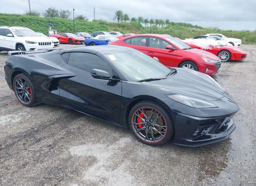 2024 Chevrolet Corvette STINGRAY RWD 2LT (VIN 1G1YB2D45R5125106) main photo