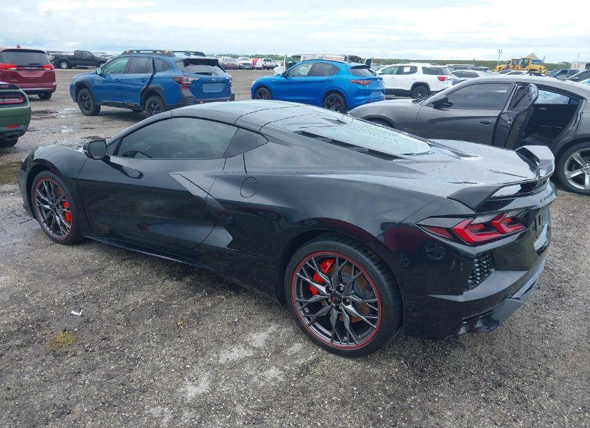 Photo 3 of 2024 Chevrolet Corvette STINGRAY RWD 2LT (VIN 1G1YB2D45R5125106)