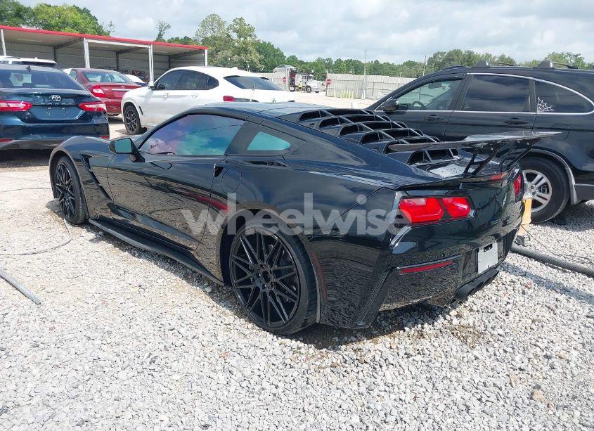 Photo 3 of 2016 Chevrolet Corvette STINGRAY (VIN 1G1YB2D70G5122511)