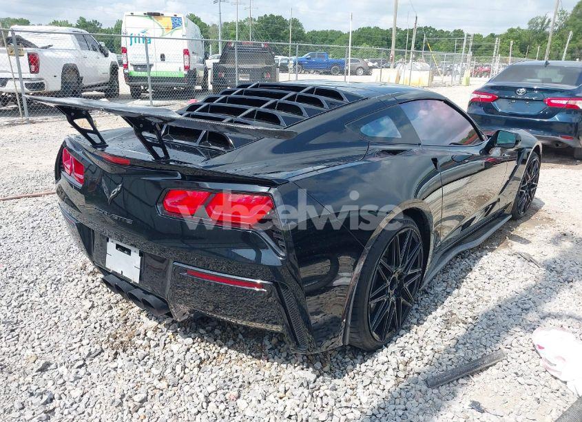 Photo 4 of 2016 Chevrolet Corvette STINGRAY (VIN 1G1YB2D70G5122511)