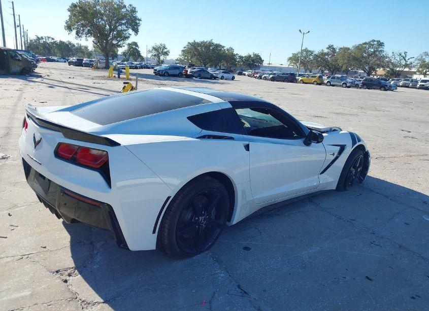 Photo 4 of 2015 Chevrolet Corvette STINGRAY (VIN 1G1YB2D79F5112462)