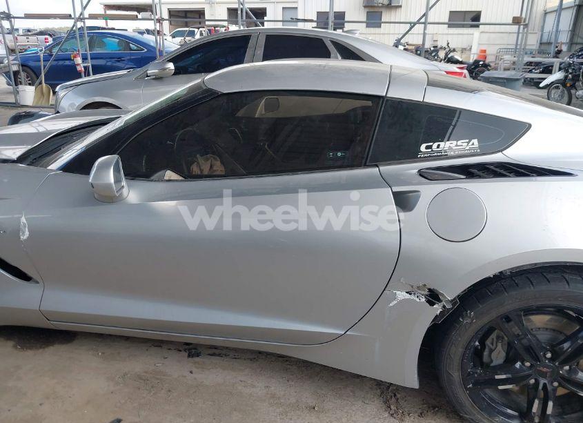 Photo 15 of 2017 Chevrolet Corvette STINGRAY (VIN 1G1YB2D7XH5105426)